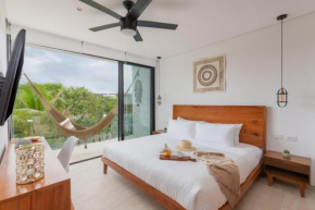 BÄAK- PH5B- Penthouse studio with Private Rooftop Pool Gym